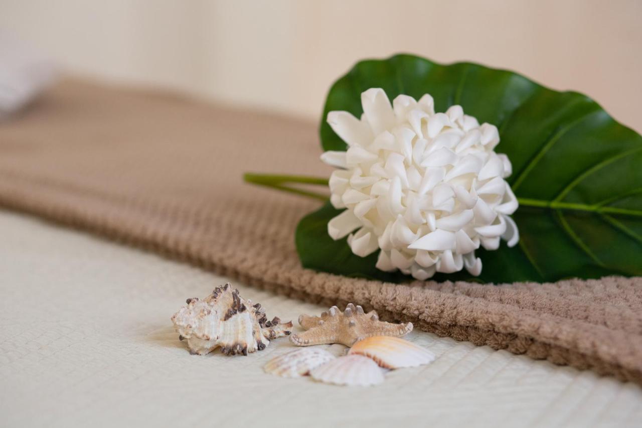 Bed & Breakfast Le Onde Praiola Terrasini